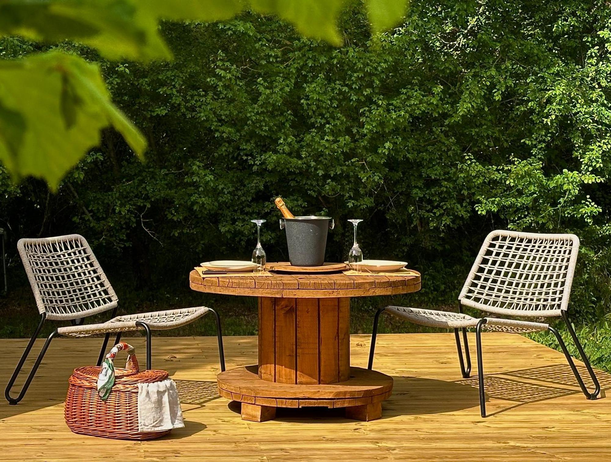 Dome Pathome Catonvielle المظهر الخارجي الصورة